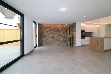 Architecturaal plaatje met 4 slpk., garage en riant terras te Scherpenheuvel - Photo 3