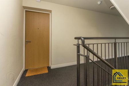 Apt 32 Titanic Walk, 11 Ballymacarrett Road, Belfast, BT4 1BT - Photo 5