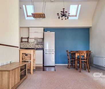 Heathlands Grange, Burton-on-trent, DE15 - Photo 1