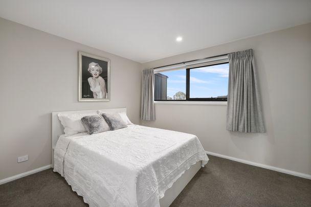 Convenience. Comfort. Privacy. - Photo 1