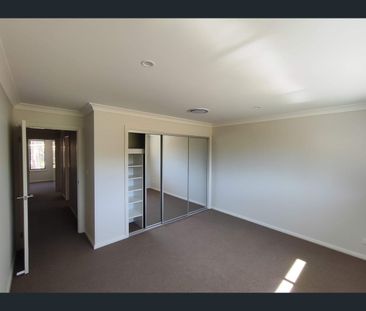 54 Awaba St, Morisset, NSW 2264 - Photo 4