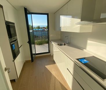 Piso de alquiler en Calle de Álvaro Siza, Primera Fase - Nuevo Tres... - Photo 4