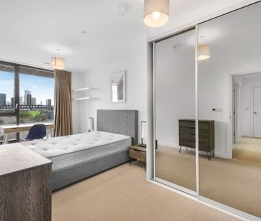 Forrester Way London E15 - Photo 5