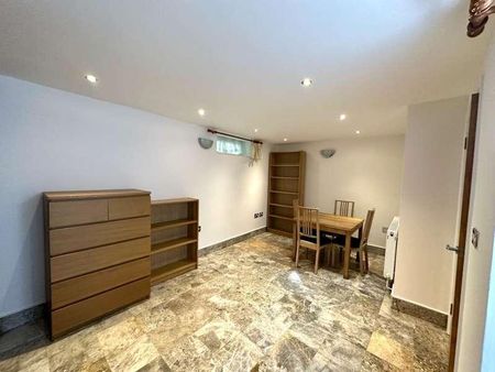 Olive Grove, Turnpike Lane, N15 - Photo 3