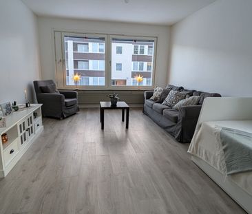 Heimdalsgatan, Märsta - Photo 2