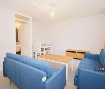 4 bedroom terraced house to rent - Photo 1