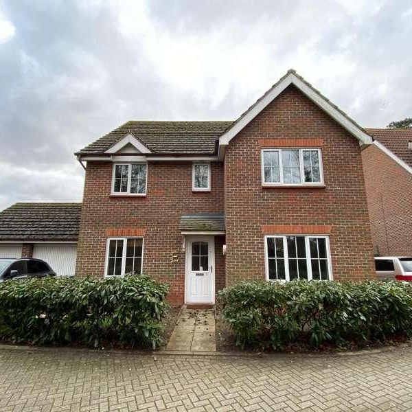 Benet Close, Thetford, IP24 - Photo 1