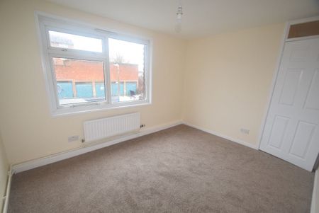 Barn Close, Donnington, TF2 - Photo 4