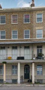 Wellington Crescent, CT11 8JL, Ramsgate - Photo 4