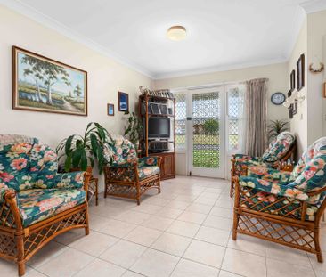 Perfect Plunkett - Photo 2