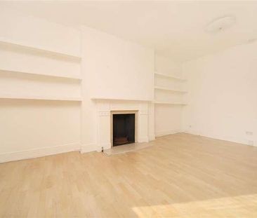 Beautiful Elgin Avenue, Maida Vale, London, W9 - Photo 1