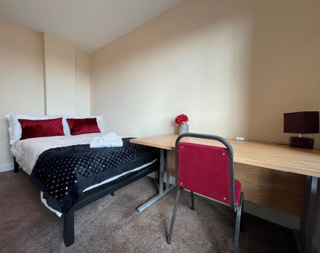 3 bed Apartment 33 Ecco - Photo 4