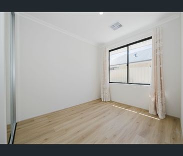Brand-New Modern Home in a Convenient Location - Photo 5