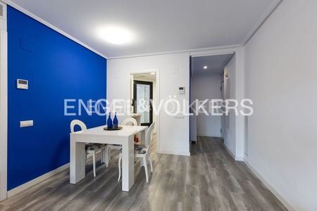 Apartamento de alquiler en Avenida Blasco Ibáñez, La Patacona - Photo 2