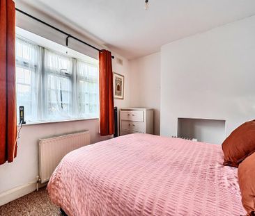 1 bedroom property to rent - Photo 4