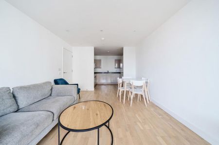 2 bedroom apartment to rent - Photo 2