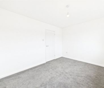 Carlyle Place, Heanor, Derbyshire, DE75 - Photo 5