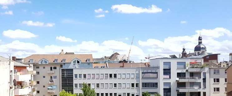 Stilvolle 2-ZKB-Wohnung mit Balkon und Hafenblick in Mannheim - Foto 1