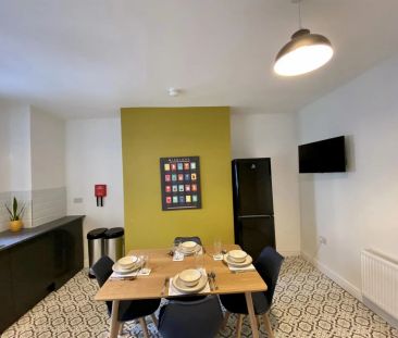 1 bed house share to rent in Green Street, Burnley, BB12 - Photo 1