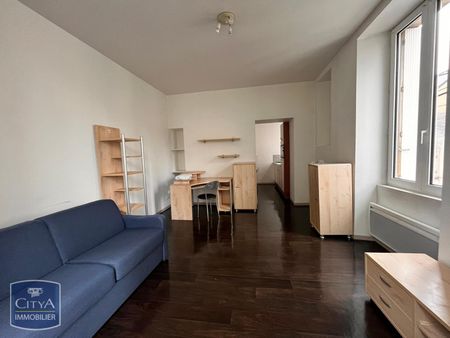 Location Appartement 1 pièce 26m² LAVAL 53000 - Photo 2