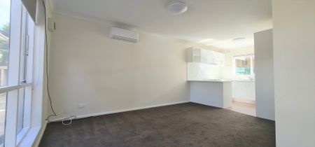 Convenient Location, Relaxed Living – ready to move in! - Photo 5