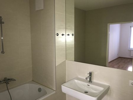 Modern City-Living mit großem Balkon - 300 m vom 1. Bezirk entfernt - Foto 2
