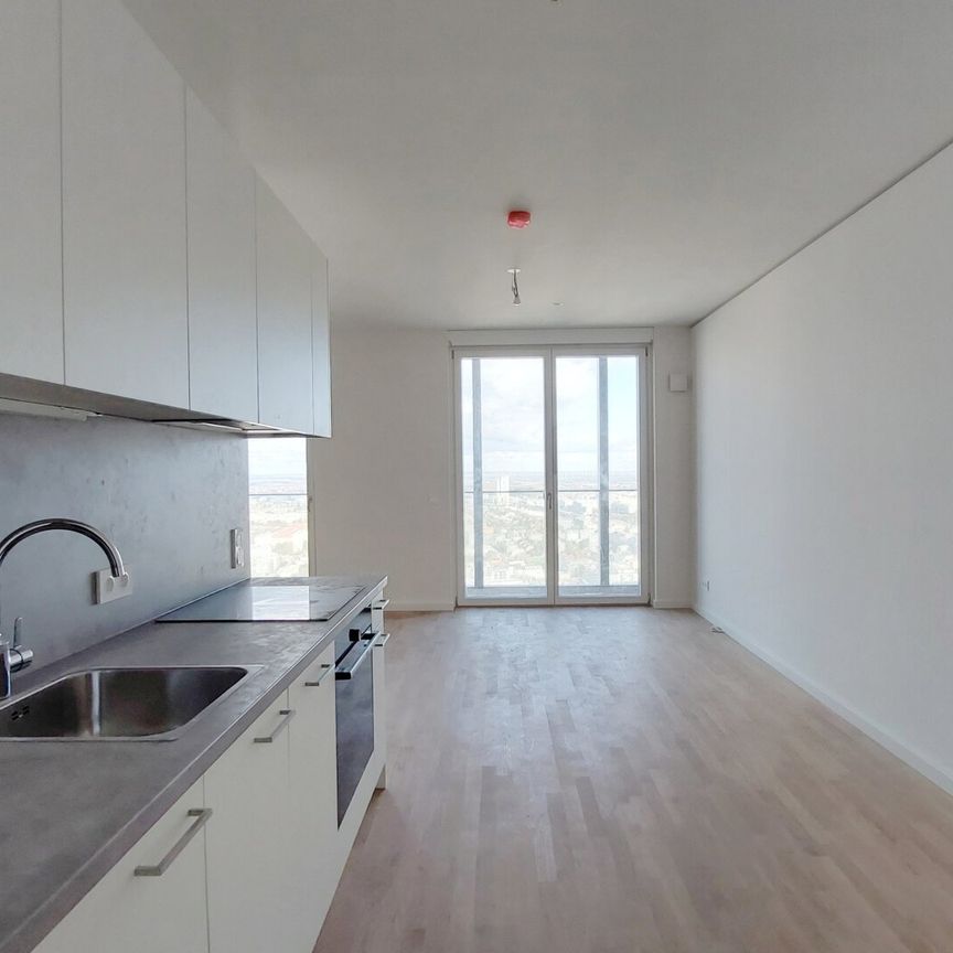 1,5-Zi.-Erstbezug mit Loggia & Rooftop Spa | TOWER HOMES - Photo 1