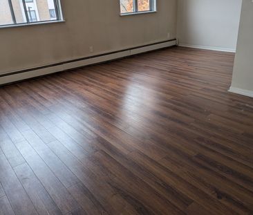 For Lease - 41 Huron Heights Drive Unit# 8, Newmarket, Ontario - Photo 3