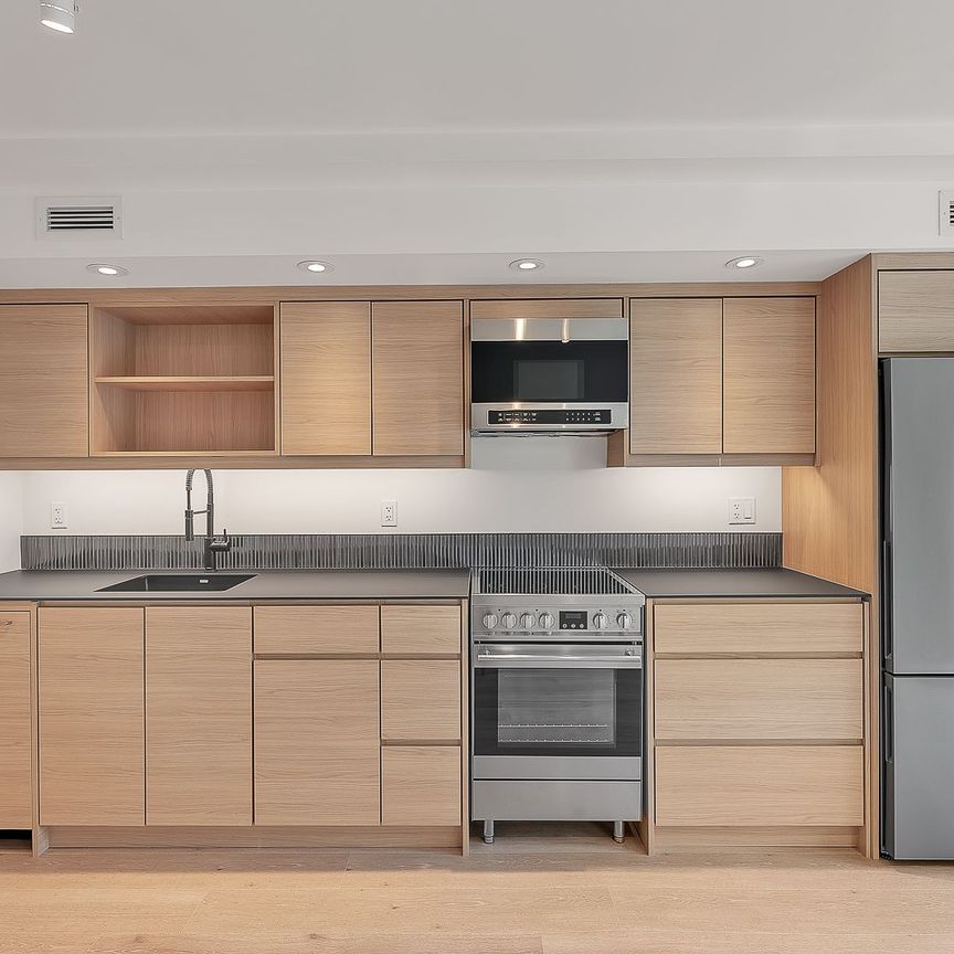 For Lease - 1254 Davenport Road Unit# 1, Toronto, Ontario - Photo 1