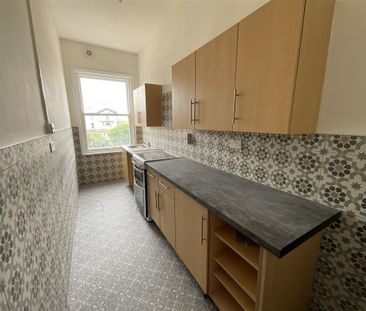 5-6 Westwood, YO11 2JD, Scarborough - Photo 2