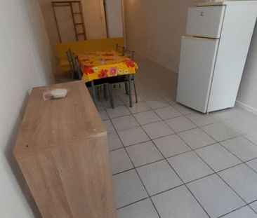 Location Appartement 27.7m² 1 pièce Fort de france - Photo 2