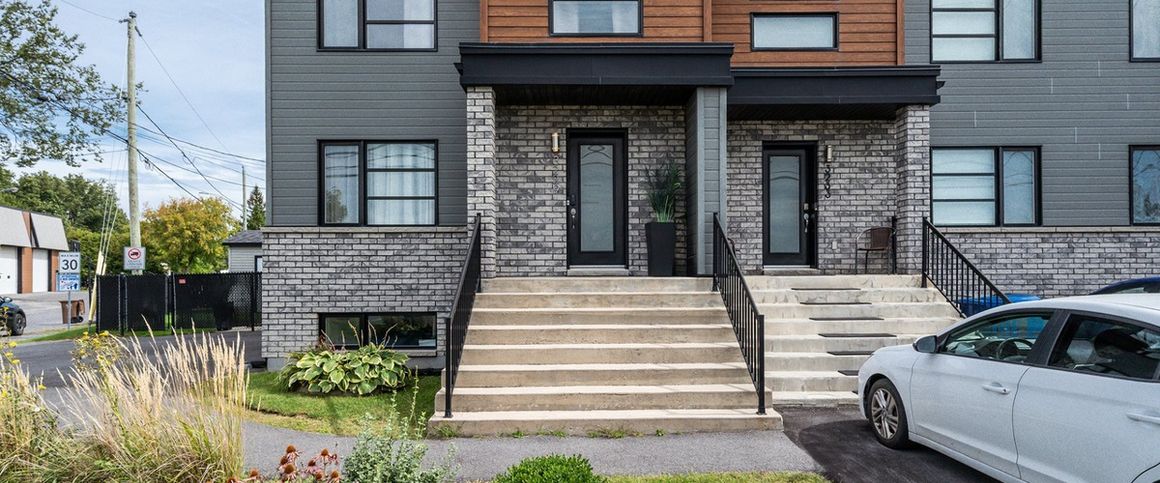 À louer / Maison à étages - Photo 1