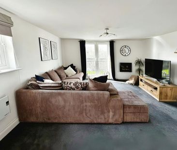 2 bedroom terraced house to rent - Photo 2