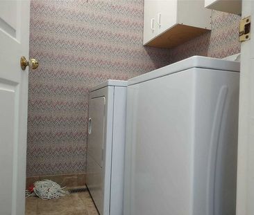 For Lease - 54 Chapman Drive Unit# Upper, Ajax, Ontario - Photo 2