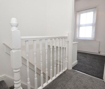 Hoyle House Fold, Linthwaite, Huddersfield, HD7 5NG - Photo 4