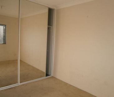 Top Floor Two Bedroom Unit - Photo 2