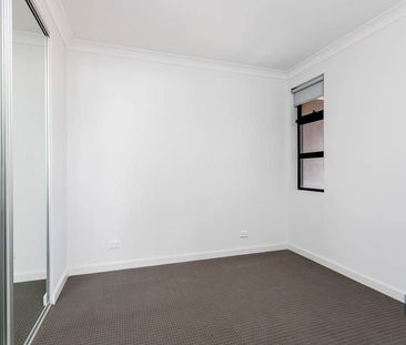 Stylish, Low-Maintenance Living! - Photo 6