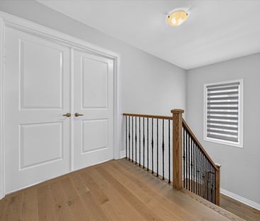 For Lease - 10 Hitching Post Road, Georgina, Ontario - Photo 2