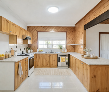 Coastal Retreat with Room for the Whole Family - Photo 5