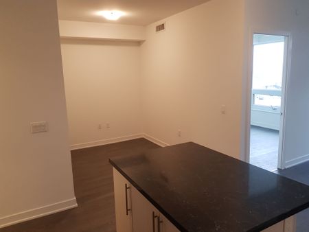 For Lease - 4699 Glen Erin Drive Unit# 810, Mississauga, Ontario - Photo 4