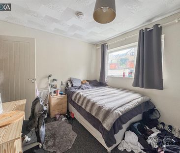 Room For Rent Tower Street, Pontypridd - Photo 2