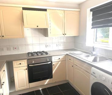 2 bedroom terraced house to rent - Photo 3