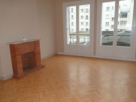 Location Appartement 3 pièces 70m² BREST 29200 - Photo 3