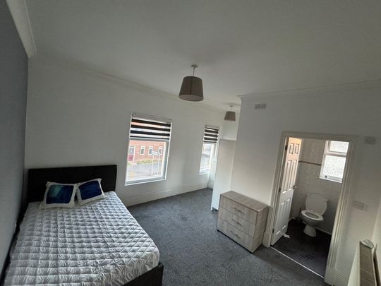 WF6, Room 1 - Photo 1