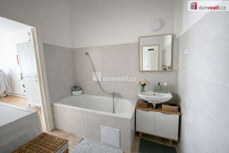 Pronájem bytu 3+1 84 m² - Photo 4