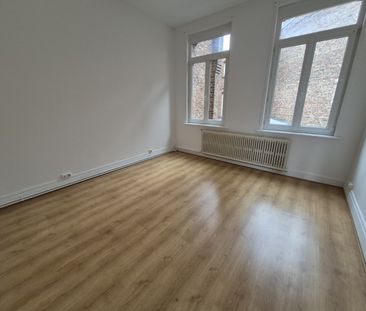Location Appartement 2 pièces 45m² CAMBRAI 59400 - Photo 1
