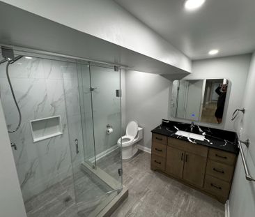 For Lease - 8 Redwood Court Unit# Basement, Barrie, Ontario - Photo 2