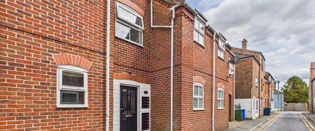 2 bedroom apartment to rent - Photo 1