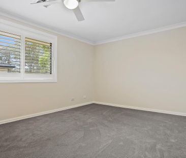 Large Townhouse moments from Bowral - Photo 2