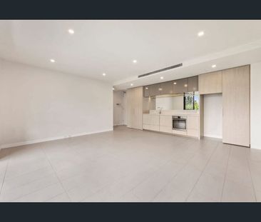 Convenience At Your Fingertips! - Photo 4